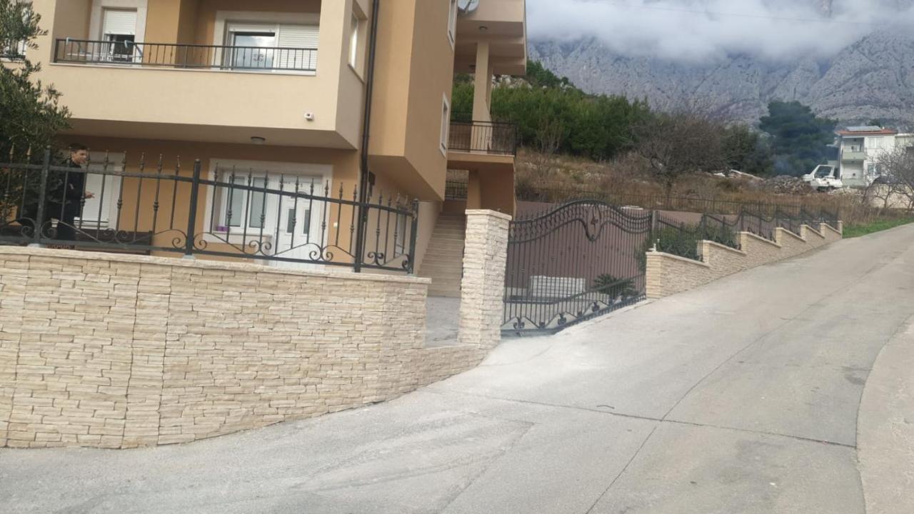 Ferdo 2 Apartment Makarska Ngoại thất bức ảnh