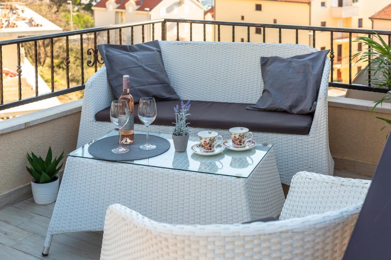 Ferdo 2 Apartment Makarska Ngoại thất bức ảnh