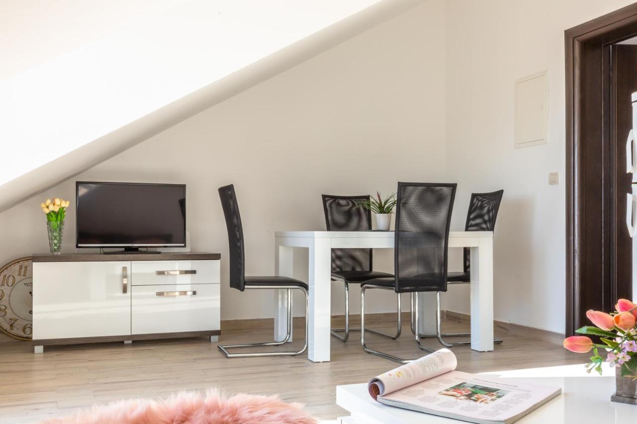 Ferdo 2 Apartment Makarska Ngoại thất bức ảnh