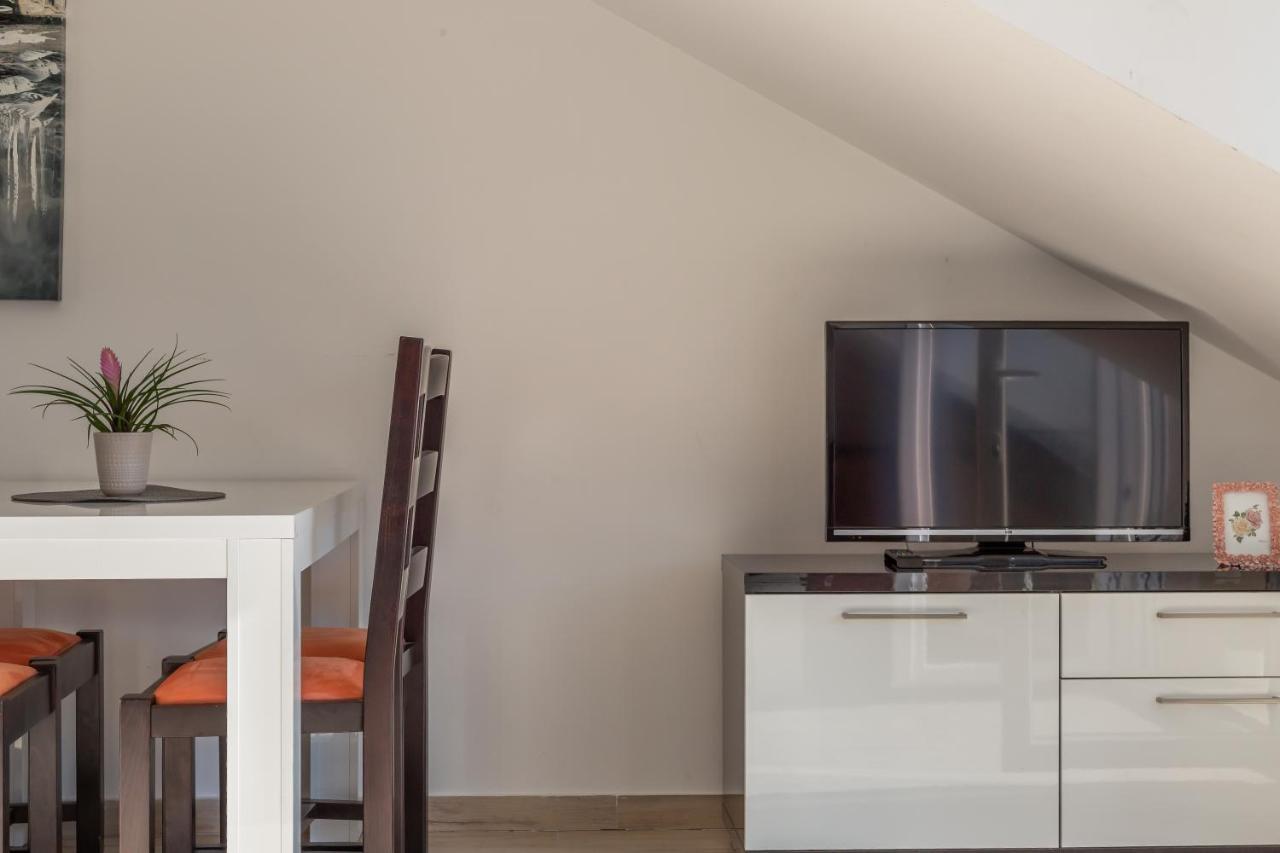 Ferdo 2 Apartment Makarska Ngoại thất bức ảnh