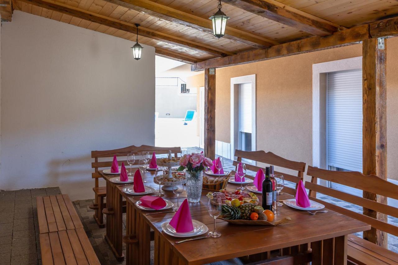 Ferdo 2 Apartment Makarska Ngoại thất bức ảnh