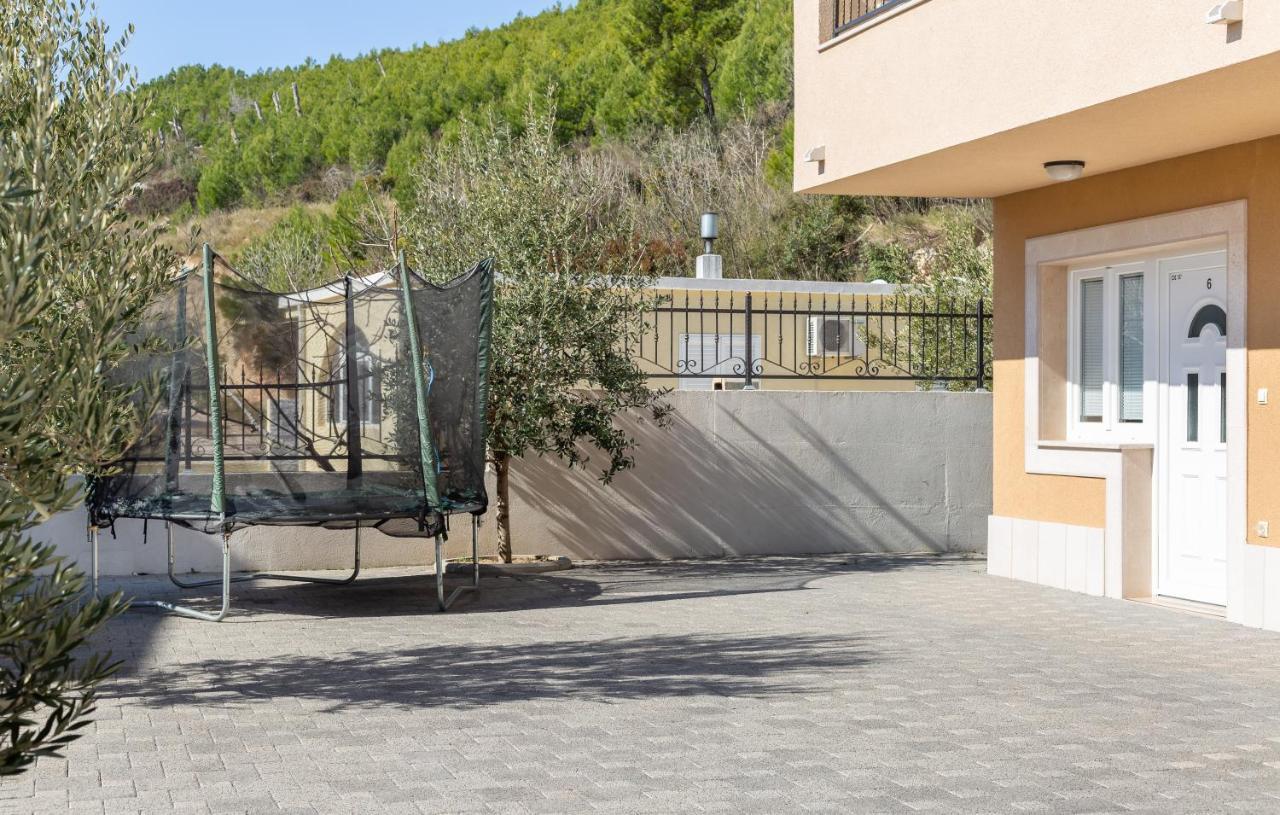 Ferdo 2 Apartment Makarska Ngoại thất bức ảnh